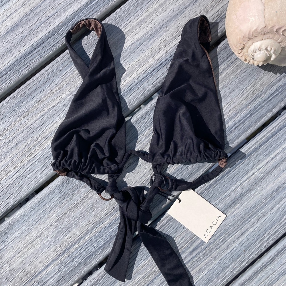 ACACIA - Blake Triangle Bikini Top in Black - XL